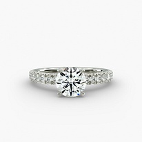 Diamond engagement ring in white gold